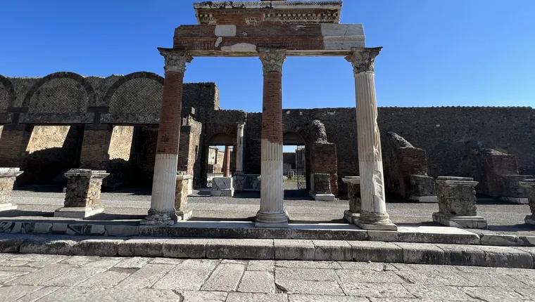 Pompeii & Olive Oil Experience