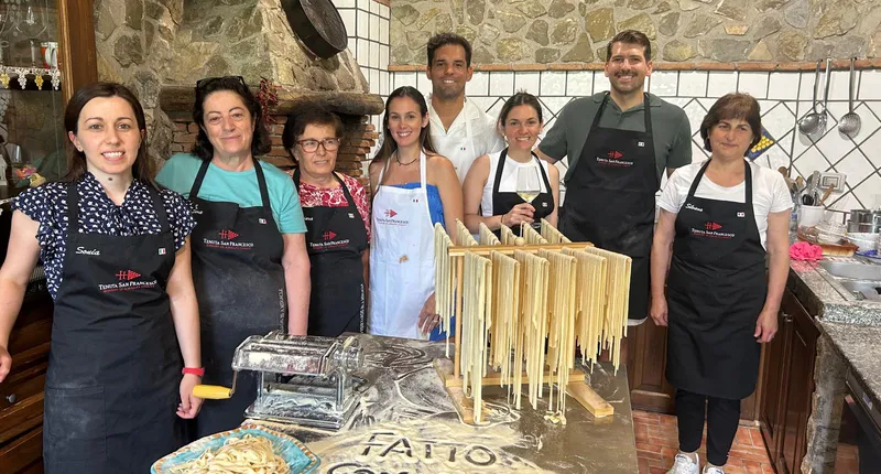 Pasta class & wine tour near Ravello